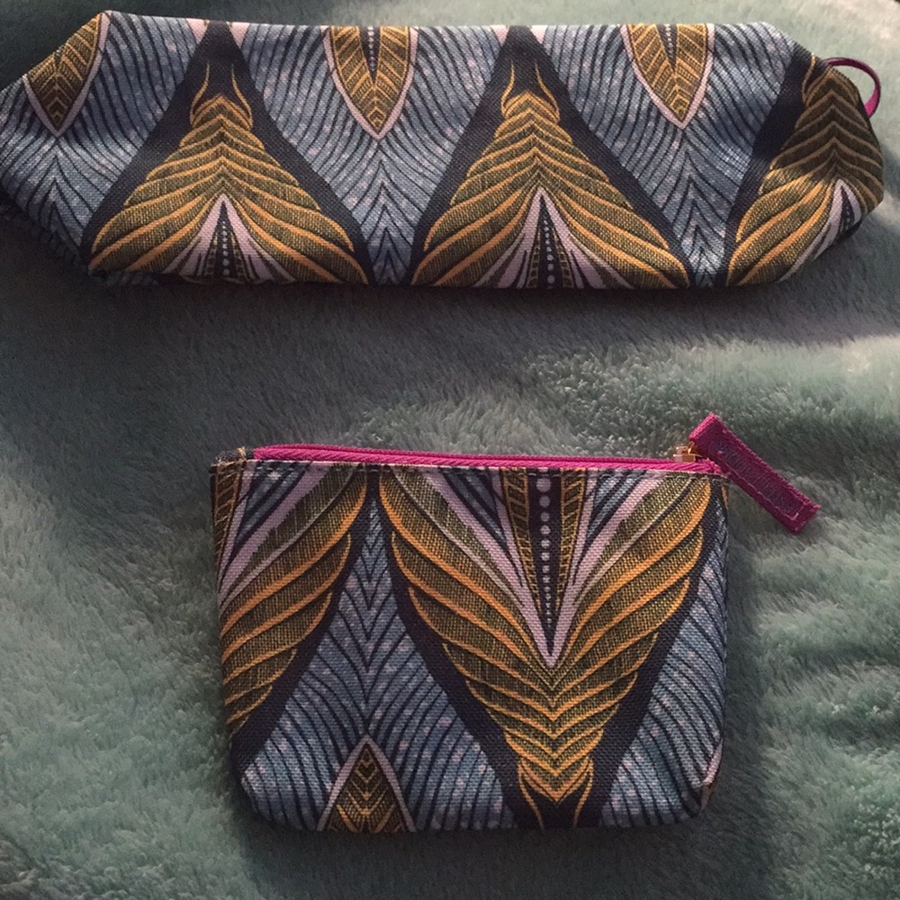 A small handbag and coin purse - one of each